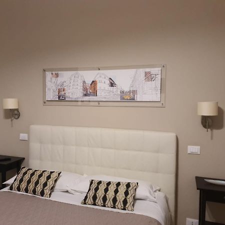 רומא Luxury & Charme Colosseo מראה חיצוני תמונה